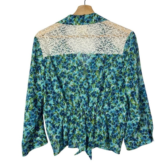 L8ter Blue Floral & Lace Tie Front Long Sleeve Button Down L - Picture 2 of 4